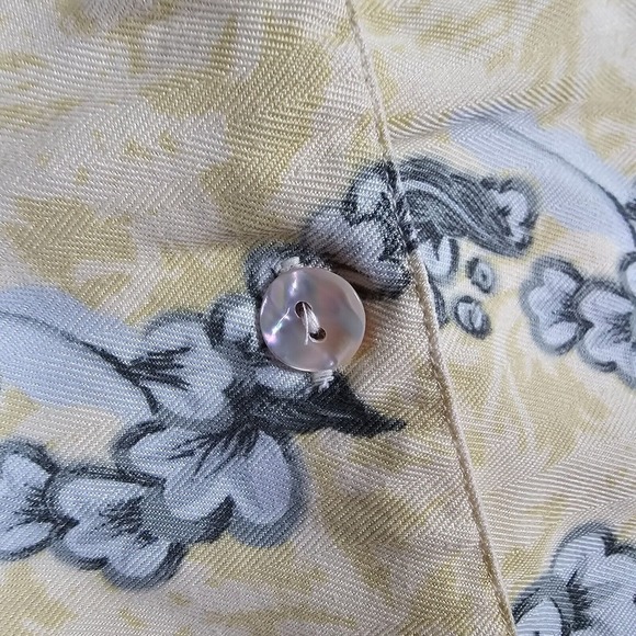 Tommy Bahama Women Silk Floral‎ Shirt Size Large Beach Resort Vacation Casual - Picture 5 of 11